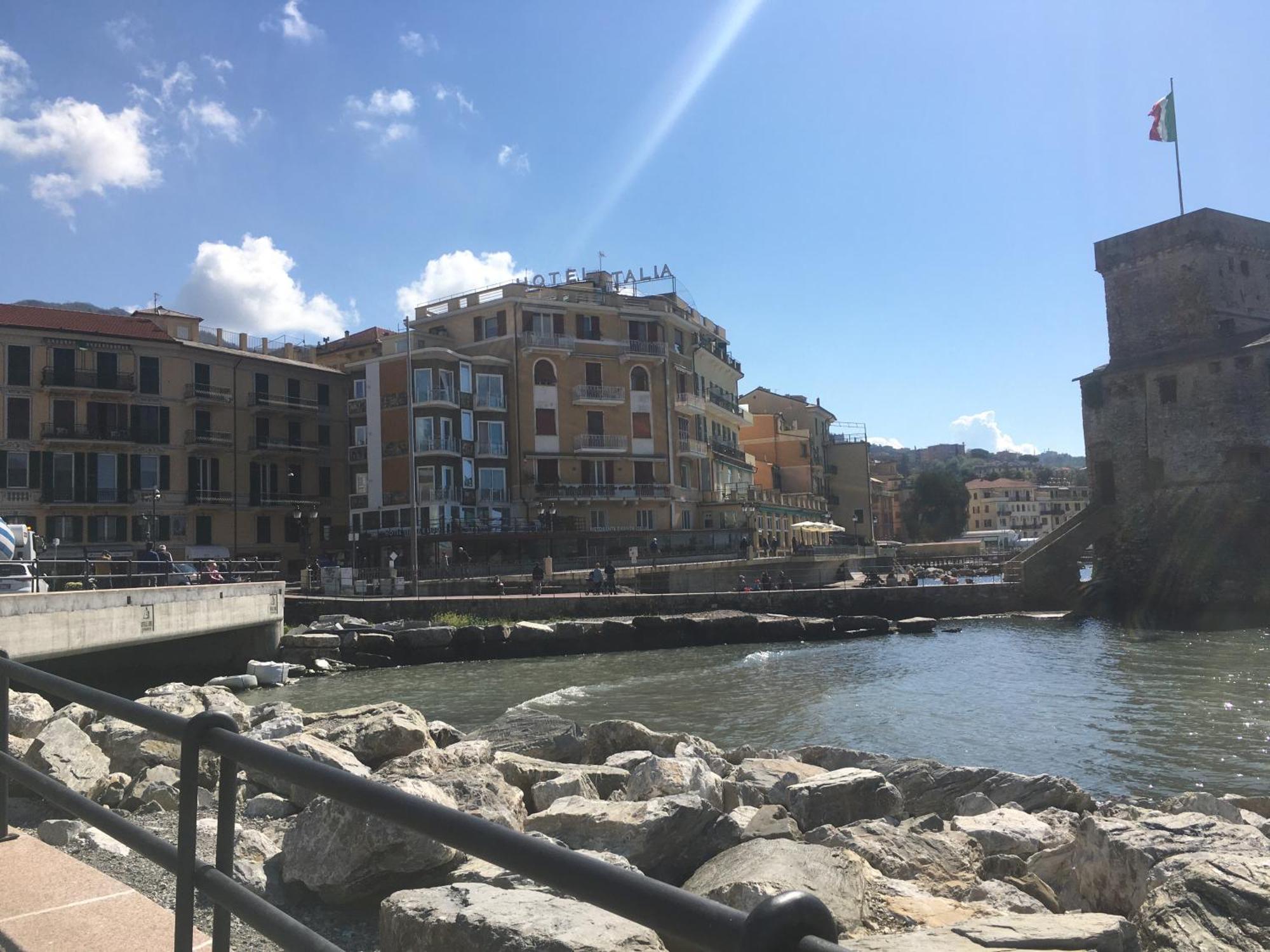 Near The Beach Rapallo Kültér fotó